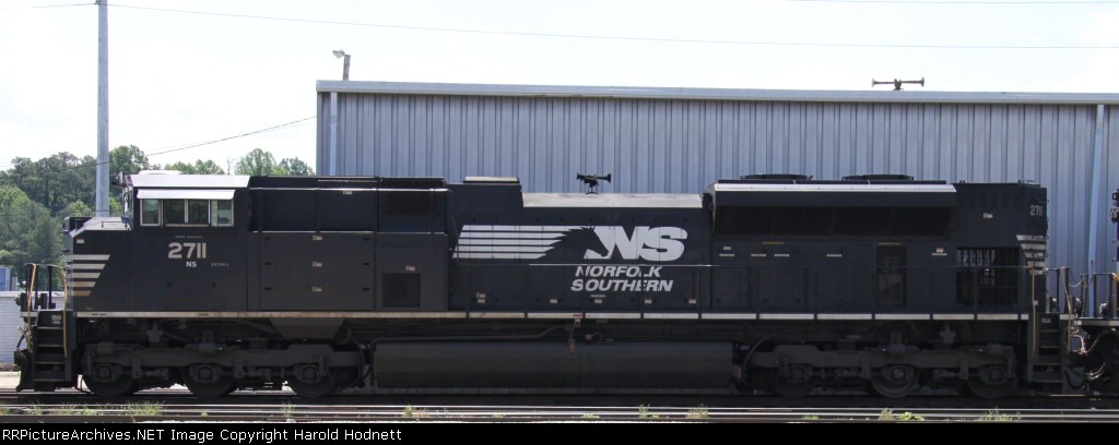 NS 2711